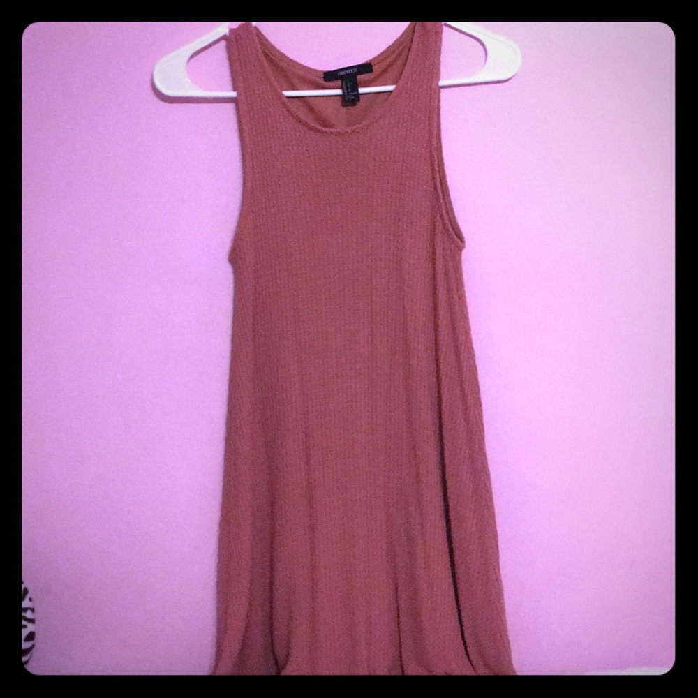Sleeveless dress